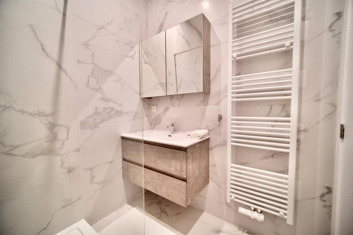 Smart Appart - Brussels North Bed & Breakfast Bagian luar foto