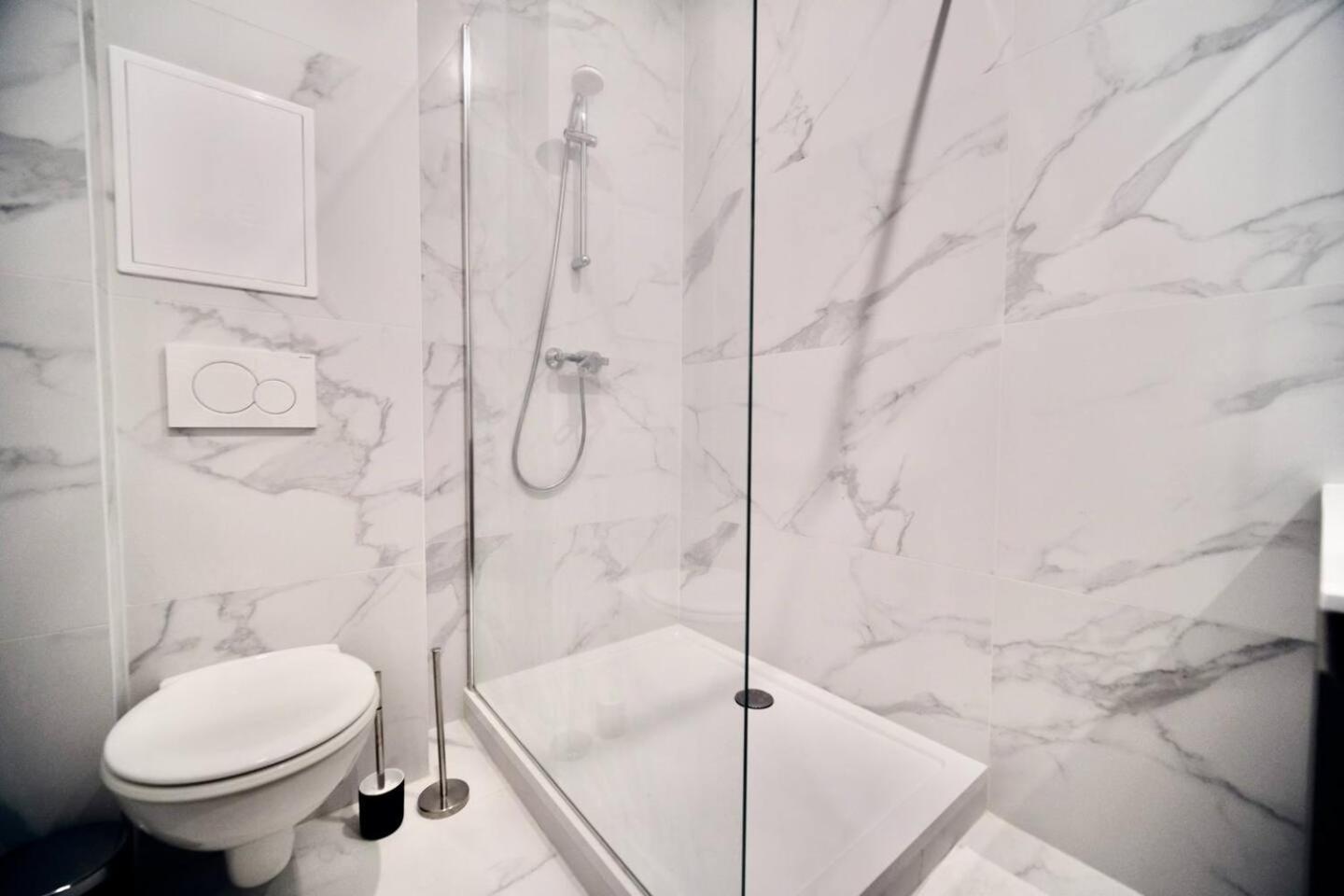 Smart Appart - Brussels North Bed & Breakfast Bagian luar foto